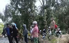 Long An: Phát hiện thi thể người phụ nữ ở miệng cống thoát nước