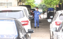 Dán kính trước làm hỏng tem đăng kiểm, xin cấp lại thế nào?