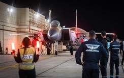 Nóng: Israel phóng tên lửa vào sân bay Iran, nhiều chuyến bay bị hủy, hoãn