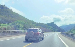 Bổ sung biển báo, lắp camera ghi hình xe lấn làn, vượt ẩu trên tuyến La Sơn - Hòa Liên