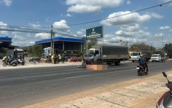 Va chạm với xe tập lái, người đàn ông đi xe máy tử vong tại chỗ