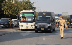 CSGT sẽ tập trung kiểm soát xe khách, mô tô đi phượt dịp nghỉ lễ 30/4