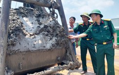 Nhà thầu bắt đầu đưa cát về công trường cao tốc Cần Thơ - Cà Mau