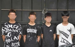 Bắt 4 thiếu niên chặn đánh người đi đường, cướp xe máy trong đêm