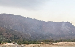 An Giang: Đưa thêm máy bay không người lái chữa cháy trên núi Tô