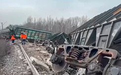 Ukraine tuyên bố phá hủy hai đoàn tàu nằm sâu trong lãnh thổ Nga