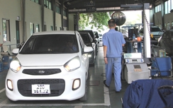 Trung tâm đăng kiểm bị tạm đình chỉ hoạt động khi nào?