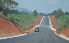 Gần về đích, dự án tăng cường kết nối giao thông Tây Nguyên vẫn vướng mặt bằng