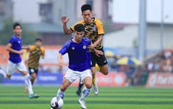 Đội bóng HLV Park Hang-seo làm cố vấn lại gây sốt ở giải hạng Nhì