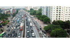 Hà Nội phát hiện xe đầu kéo vi phạm tốc độ hơn 1.000 lần trong 1 tháng