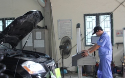 Gia tăng ô tô trượt đăng kiểm do “độ” đèn, chủ xe cần làm gì?