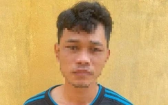 Bị yêu cầu đo nồng độ cồn, ma men cắn CSGT