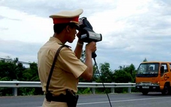 CSGT được phép đứng ở đâu bắn tốc độ?