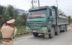 Không chấp hành cân tải trọng, tài xế bị phạt 45 triệu đồng