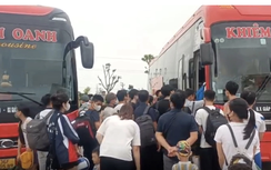 Nhiều xe nhồi nhét khách bị phản ánh qua đường dây nóng kỳ nghỉ lễ 30/4