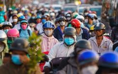 Người dân trở lại TP.HCM, xe cộ như nêm từ cao tốc TP.HCM - Trung Lương