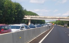 Ngày cuối kỳ nghỉ lễ: Các đoạn cao tốc hướng về TP.HCM quá tải