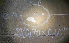 Từ mảnh nhựa vỡ tìm ra xe ô tô gây tai nạn rồi bỏ trốn