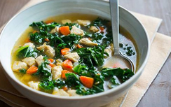 Loại rau lượng canxi cao hơn sữa, vitamin C hơn cải bó xôi, nấu hay trộn salad đều ngon