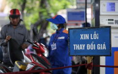 Giá xăng giảm mạnh hơn 1.400 đồng/lít từ chiều nay