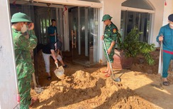 Chiều nay sẽ thông đường bị cát lấp ở Mũi Né