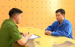 Tạm giữ hình sự đối tượng vi phạm nồng độ cồn lao thẳng xe vào cán bộ CSGT
