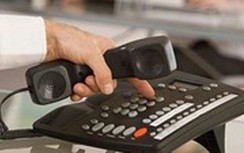 Nhiều người sập bẫy kẻ giả danh công an gọi điện lừa cài đặt VNeID bằng đường link lạ