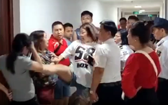 Công an Hà Nội vào cuộc vụ người phụ nữ đạp cư dân tại chung cư Đồng Phát