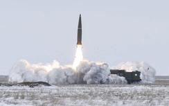 Thông điệp ngầm của Nga sau cuộc tập trận hạt nhân sát biên giới Ukraine