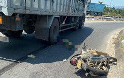 Va chạm ô tô tải ở nút giao, người phụ nữ đi xe máy tử vong tại chỗ