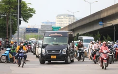 Bàn giải pháp đưa xe hợp đồng “trá hình” vào khuôn khổ