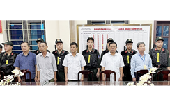 Vì sao 5 cán bộ xã ở Nam Định bị khởi tố?