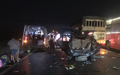 TNGT liên hoàn trên cao tốc, 11 người nhập viện: Phương tiện có còn hạn đăng kiểm?