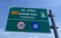 Khắc phục biển báo mờ, bong tróc trên cao tốc Đà Nẵng - Quảng Ngãi