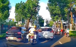 CSGT hú còi, mở đường đưa sản phụ đến bệnh viện cấp cứu kịp thời