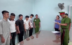 Bắt nhóm nghi can đưa hai học sinh đến nơi vắng hành hung