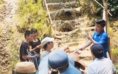 Tuyên Quang: Du khách "tố" bị thu tiền vào thác Khuổi Nhi mà không có vé