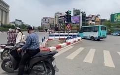 Lái xe buýt đỗ sai quy định, đi ngược chiều bị đình chỉ