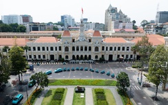 Chạy taxi công nghệ, tài xế nên chọn hãng nào?