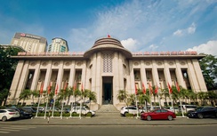 Ngân hàng Nhà nước: Có đối tượng thuê người xếp hàng gom mua vàng đẩy giá