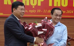 Hai giám đốc sở ở Cà Mau nghỉ hưu trước tuổi là ai?