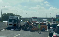 Vụ tai nạn 3 xe ô tô trên cao tốc làm 2 người tử vong: Sức khoẻ 6 nạn nhân khác ra sao?