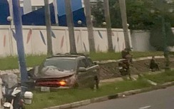 TP.HCM: Đi xe máy ngược chiều, người đàn ông bị xe bán tải tông tử vong