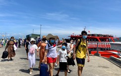 Quảng Ninh khắc phục các điểm sạt lở giao thông, du khách từ đảo về đất liền thuận lợi