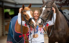 Huyền thoại môn cưỡi ngựa bị cấm dự Olympic 2024 vì lý do cực khó đỡ