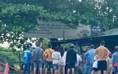 Lao xe máy xuống hồ đá, một thanh niên tử vong