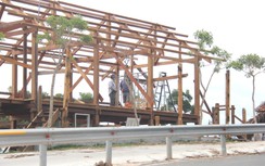 Tháo dỡ nhà hàng, khách sạn xây dựng trái phép ở Bình Thuận trong tháng 9