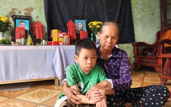 Nỗi lòng bà ngoại của ba đứa cháu mồ côi bố mẹ