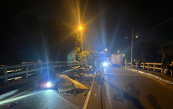 Trượt ngã xuống đường, người đàn ông bị xe tải cán tử vong