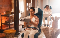 Vietnam Airlines ra mắt phim an toàn bay "Chuyến bay nở hoa"